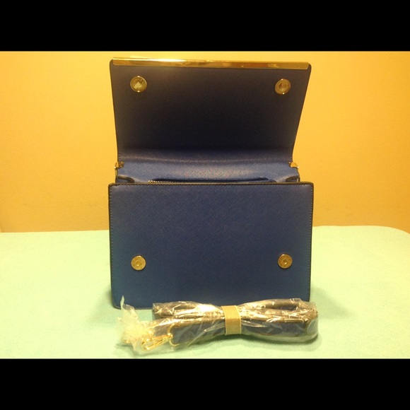 Handbag - Picture 1 of 3